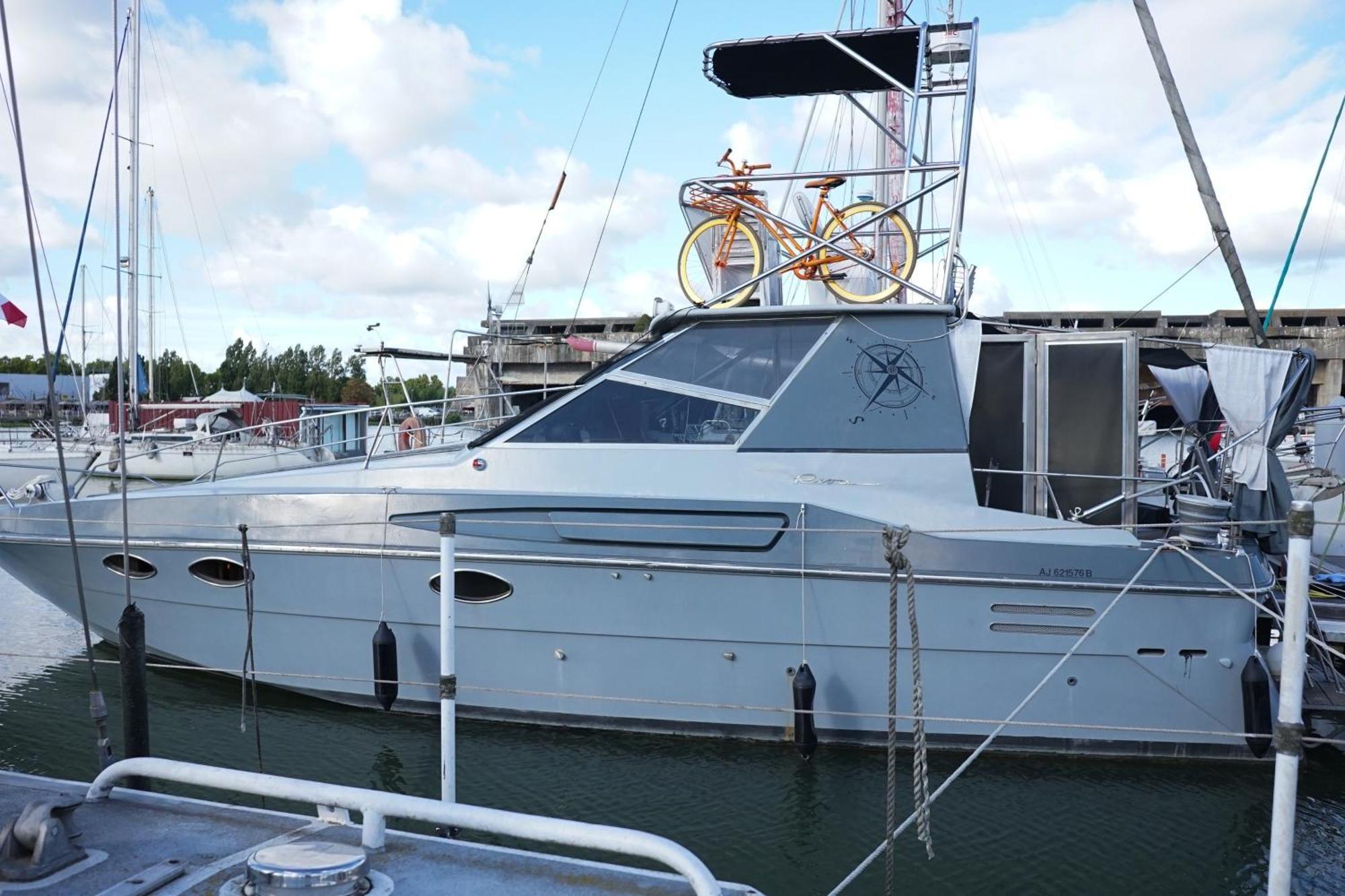 Bateau Cocoon En Amoureux Bordeaux Exterior photo