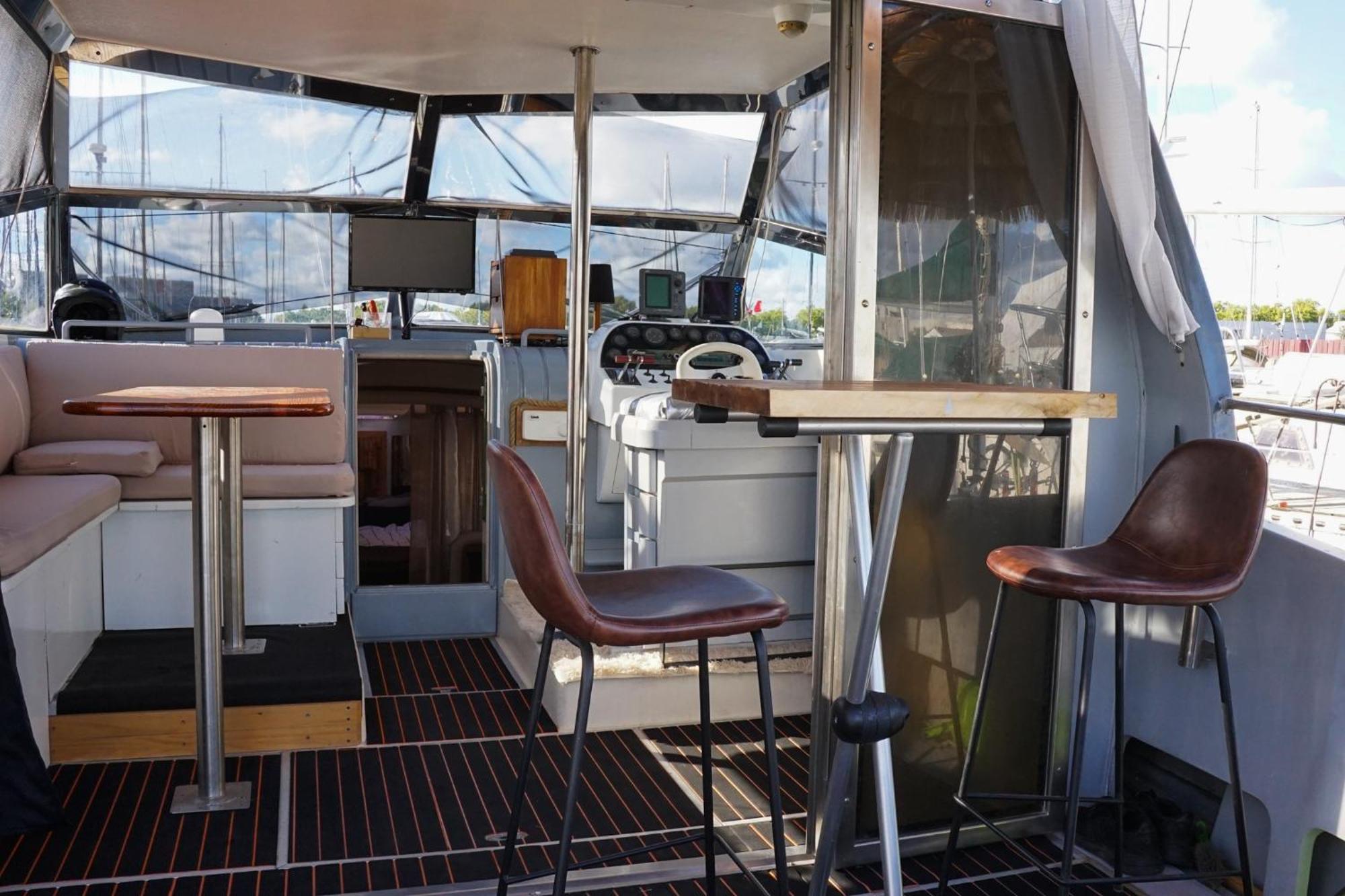 Bateau Cocoon En Amoureux Bordeaux Exterior photo